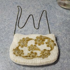 Vintage 1950's elegant beaded purse
